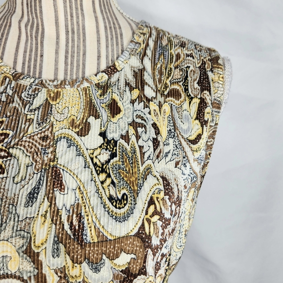 Plisse Multicolored Floral Print Accordion Pleat Sleeveless Top Size Medium - Picture 3 of 9